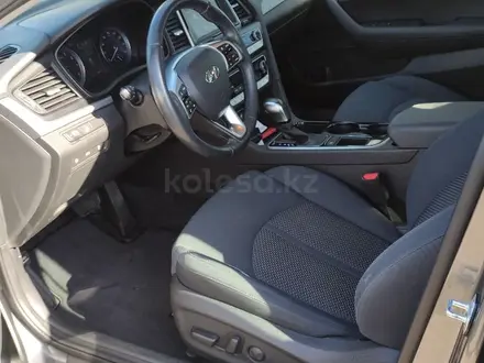 Hyundai Sonata 2018 года за 7 700 000 тг. в Павлодар – фото 2