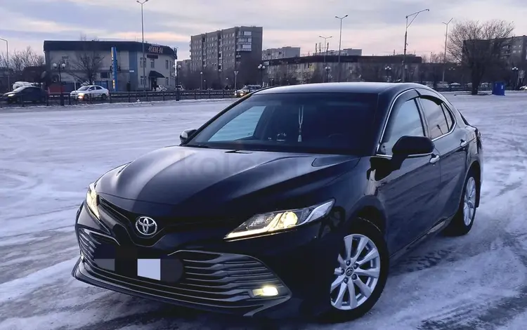 Toyota Camry 2019 годаfor14 900 000 тг. в Семей