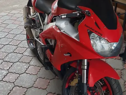 Honda  CBR 929RR Fireblade 2001 года за 2 500 000 тг. в Алматы – фото 7