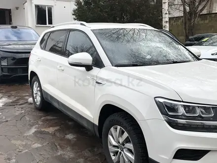 Volkswagen Tiguan 2022 года за 11 300 000 тг. в Алматы – фото 3