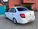 ВАЗ (Lada) Granta 2190 2013 годаүшін2 200 000 тг. в Актобе – фото 2