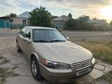 Toyota Camry 1996 годаүшін2 900 000 тг. в Тараз