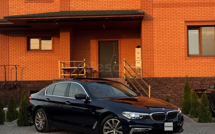 BMW 520 2018 года за 13 700 000 тг. в Алматы