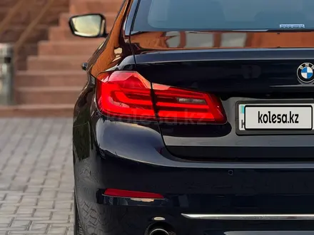 BMW 520 2018 годаүшін14 800 000 тг. в Алматы – фото 14