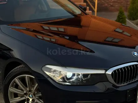 BMW 520 2018 годаүшін14 800 000 тг. в Алматы – фото 3