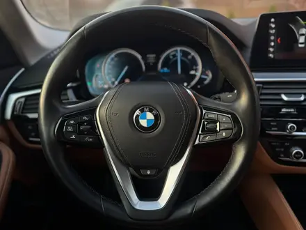 BMW 520 2018 годаүшін14 800 000 тг. в Алматы – фото 45