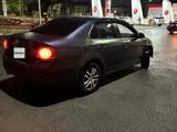 Volkswagen Jetta 2006 года за 2 400 000 тг. в Астана – фото 5