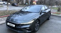 Hyundai Elantra 2024 годаfor9 000 000 тг. в Шымкент – фото 2