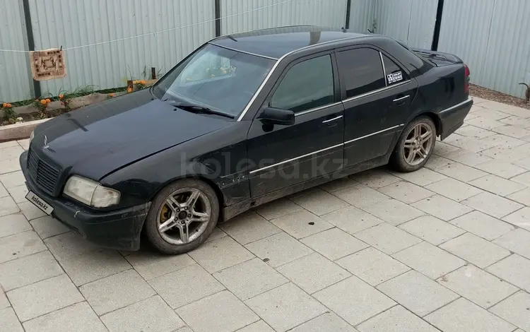 Mercedes-Benz C 200 1995 годаfor1 400 000 тг. в Астана