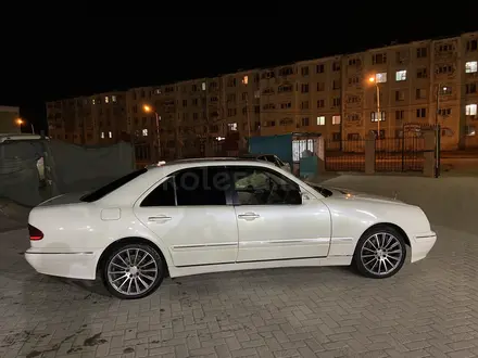 Mercedes-Benz E 320 1999 года за 4 000 000 тг. в Кызылорда – фото 3