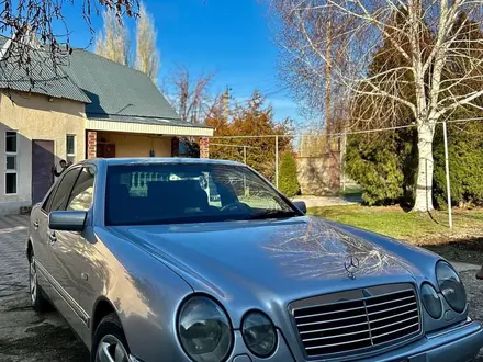 Mercedes-Benz E 240 1997 года за 3 100 000 тг. в Бауыржана Момышулы – фото 12