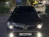 Toyota Camry 2015 года за 11 000 000 тг. в Алматы – фото 2