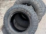 Goodyear Wrangler Duratrac AT (M + S) за 110 000 тг. в Алматы