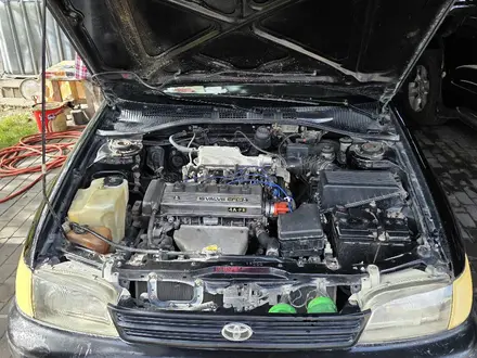 Toyota Carina E 1995 года за 1 700 000 тг. в Алматы – фото 7