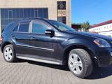 Mercedes-Benz ML 500 2008 годаүшін6 600 000 тг. в Астана – фото 2