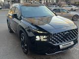 Hyundai Santa Fe 2023 года за 18 700 000 тг. в Астана