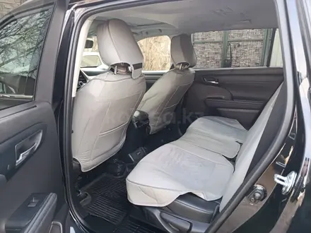 Toyota Highlander 2022 года за 25 000 000 тг. в Шымкент – фото 2