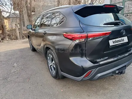 Toyota Highlander 2022 года за 25 000 000 тг. в Шымкент – фото 4