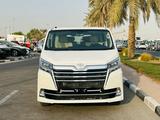 Toyota Granvia 2023 года за 35 300 000 тг. в Алматы – фото 2