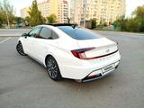 Hyundai Sonata 2022 годаүшін11 200 000 тг. в Караганда – фото 5