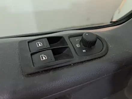 Volkswagen Transporter 2006 года за 6 320 000 тг. в Астана – фото 14