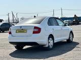 Skoda Rapid 2013 года за 4 000 000 тг. в Уральск – фото 4