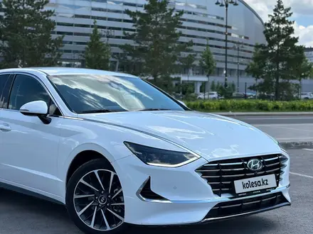 Hyundai Sonata 2021 года за 11 800 000 тг. в Астана – фото 6