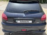 Peugeot 206 2003 годаүшін800 000 тг. в Актау – фото 2