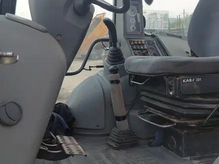 Komatsu  WB93R-5 2011 года за 19 800 000 тг. в Алматы – фото 6