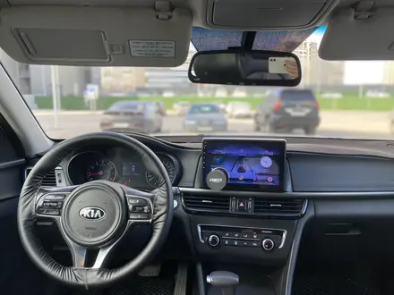 Kia K5 2018 года за 7 500 000 тг. в Актау – фото 10
