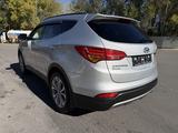 Hyundai Santa Fe 2016 годаүшін8 800 000 тг. в Караганда – фото 3