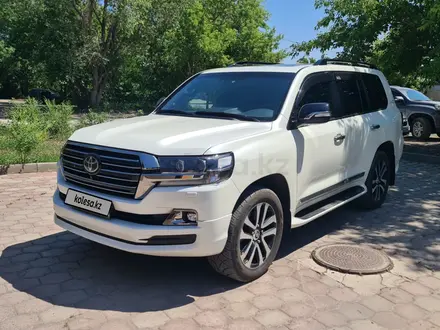 Toyota Land Cruiser 2018 года за 45 000 000 тг. в Караганда – фото 3