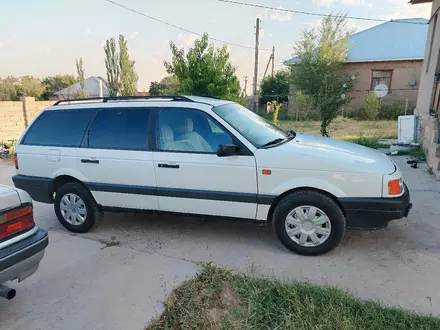 Volkswagen Passat 1993 года за 1 600 000 тг. в Шымкент – фото 2