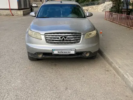 Infiniti FX35 2003 года за 3 400 000 тг. в Актобе – фото 2