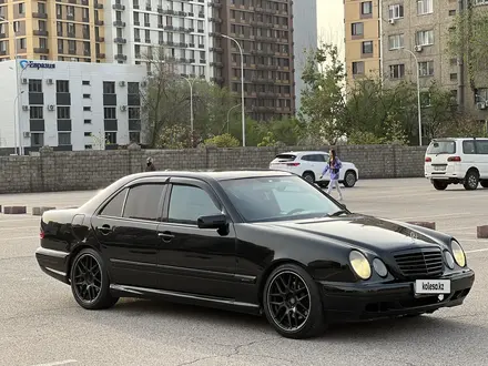 Mercedes-Benz E 430 1997 года за 2 700 000 тг. в Алматы – фото 8