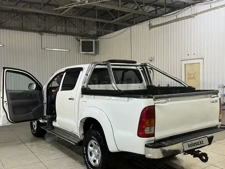 Toyota Hilux 2009 года за 6 500 000 тг. в Жанаозен – фото 3