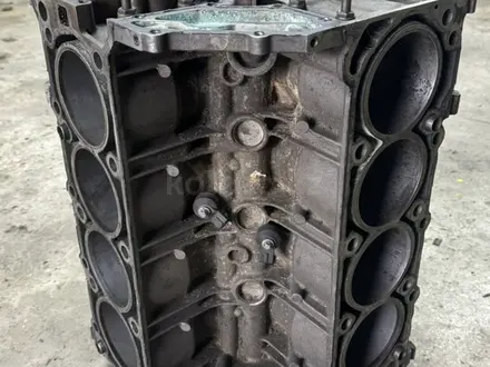 Блок двигателя двигатель гбц М113 5.0 за 100 000 тг. в Алматы
