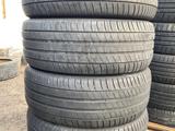 Комплект летние шины 225/50/18 225/50R18 Michelin. за 120 000 тг. в Алматы
