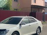 Toyota Camry 2014 года за 5 000 000 тг. в Атырау