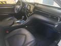 Toyota Camry 2023 года за 18 200 000 тг. в Атырау – фото 6