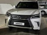 Lexus LX 570 2017 года за 39 500 000 тг. в Астана