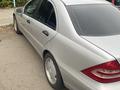 Mercedes-Benz C 200 2002 года за 4 500 000 тг. в Петропавловск – фото 6