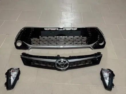 Решетка на Toyota за 20 000 тг. в Алматы