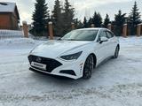 Hyundai Sonata 2023 года за 9 800 000 тг. в Караганда – фото 2