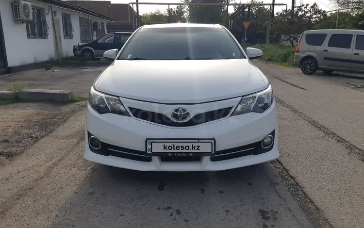 Toyota Camry 2014 годаүшін8 800 000 тг. в Алматы