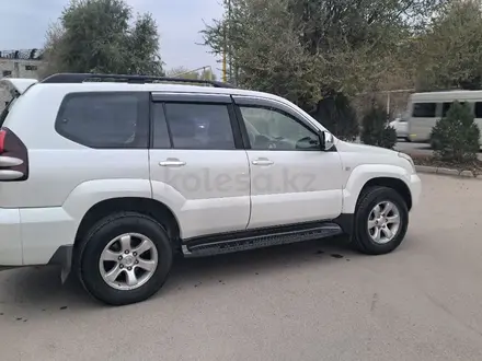 Toyota Land Cruiser Prado 2007 года за 9 800 000 тг. в Алматы – фото 6