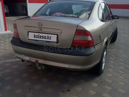 Opel Vectra 1996 года за 710 000 тг. в Костанай – фото 2