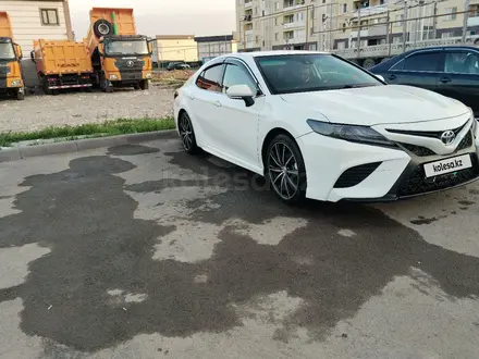 Toyota Camry 2018 года за 13 000 000 тг. в Аягоз – фото 13