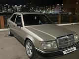 Mercedes-Benz E 260 1991 годаfor1 500 000 тг. в Кокшетау