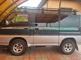 Mitsubishi Delica 1993 годаfor2 900 000 тг. в Алматы